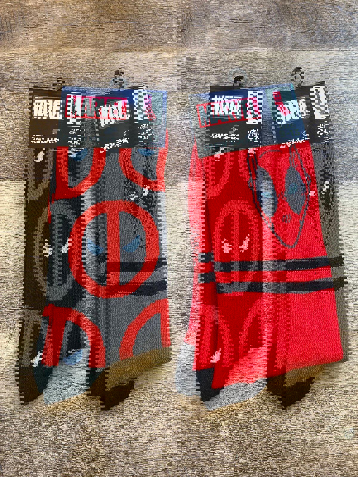 Deadpool Movie Marvel (2 Pairs Of Socks) (Brand New)