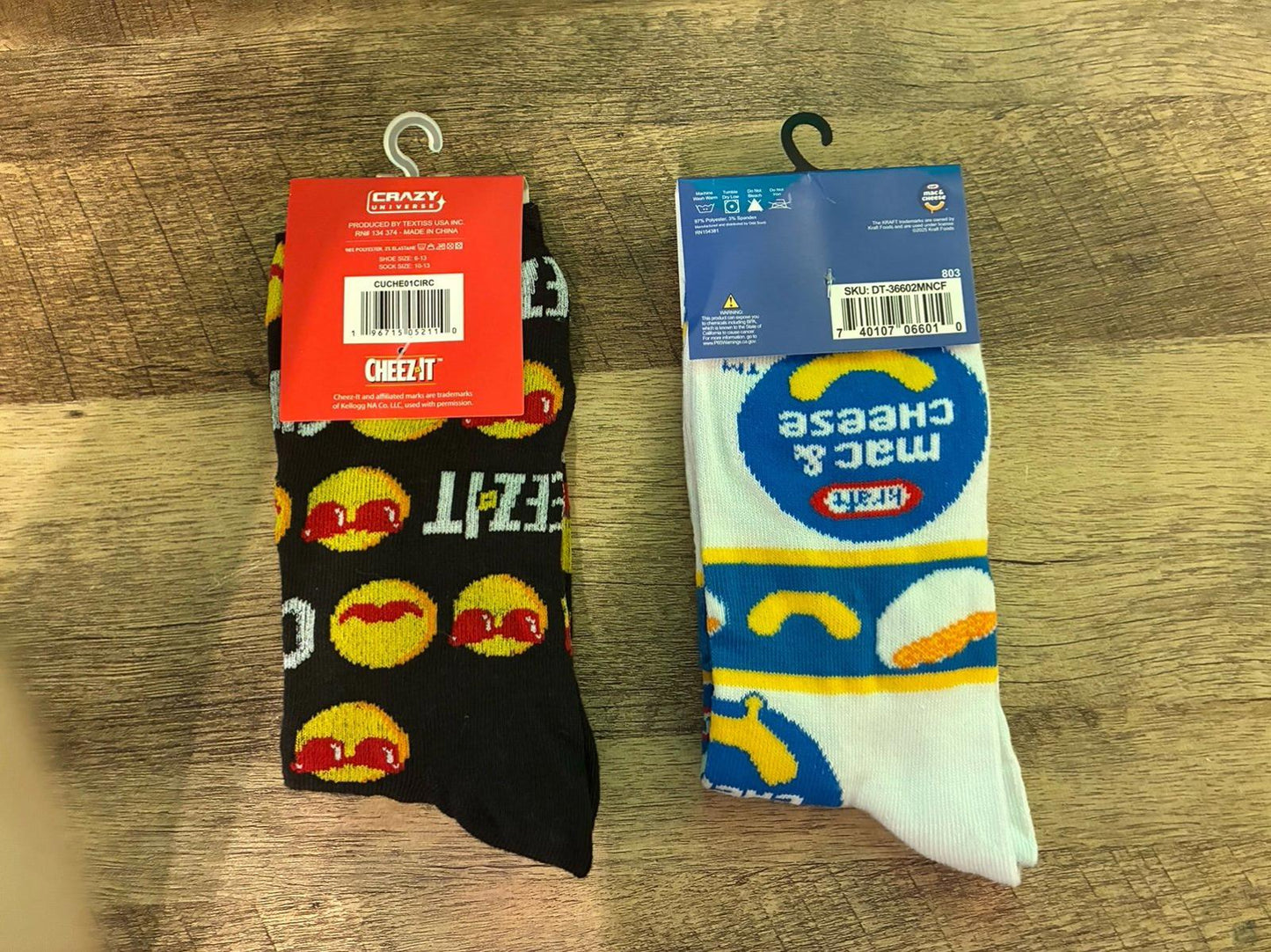Cheez Its And Mac And Cheese Crew Socks (Brand New)