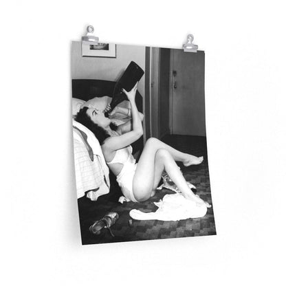 Woman Drinking - Champagne Vintage Feminist Speakeasy - Prohibition Print Poster - Art Unlimited