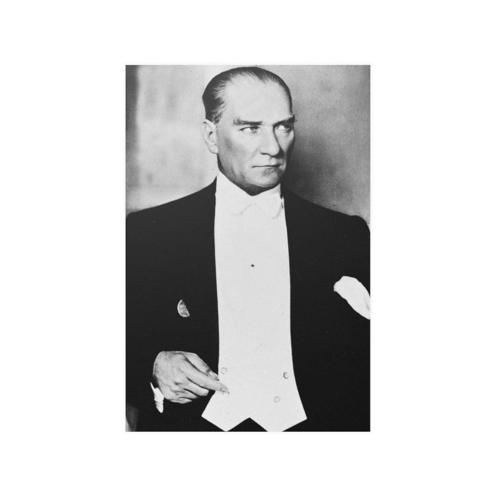 Atatürk (Mustafa Kemal Ataturk) Former President Of Turkey Print Poster - Art Unlimited