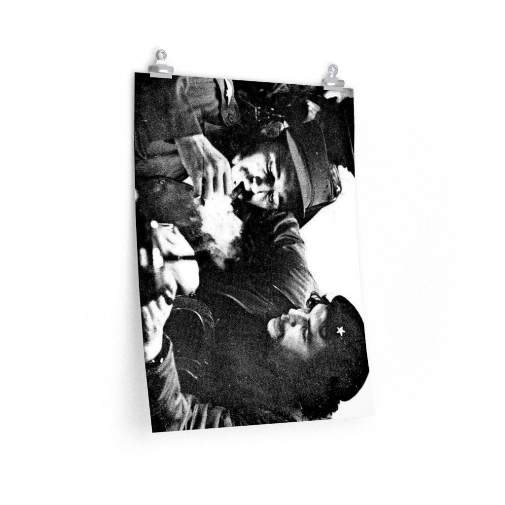 Che Guevara & Fidel Castro Smoking Cigar Print Poster - Art Unlimited