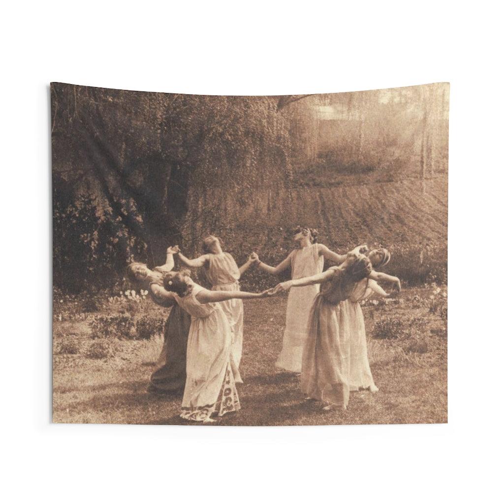 Circle Of Witches Vintage Women Dancing Wall Tapestry - Art Unlimited