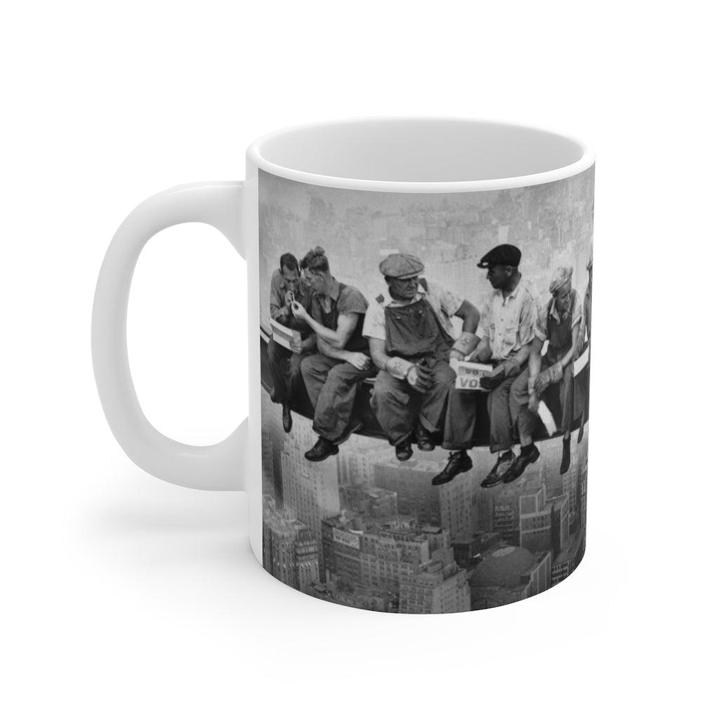 Lunch Atop A Skyscraper - Rockefeller Building Ironworkers Mug - Art Unlimited